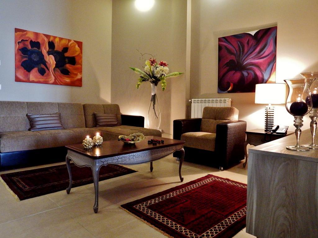Cherry Blossom Boutique Hotel Bḩamdūn Kamer foto